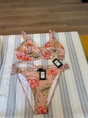Amara Floral Pink Ring-Detail Bikini Set - Women Swim size 20